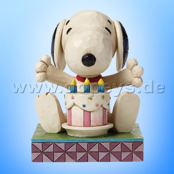 Peanuts / Jim Shore figurine from Enesco "Happy Birthday (Snoopy)" 4049417.
