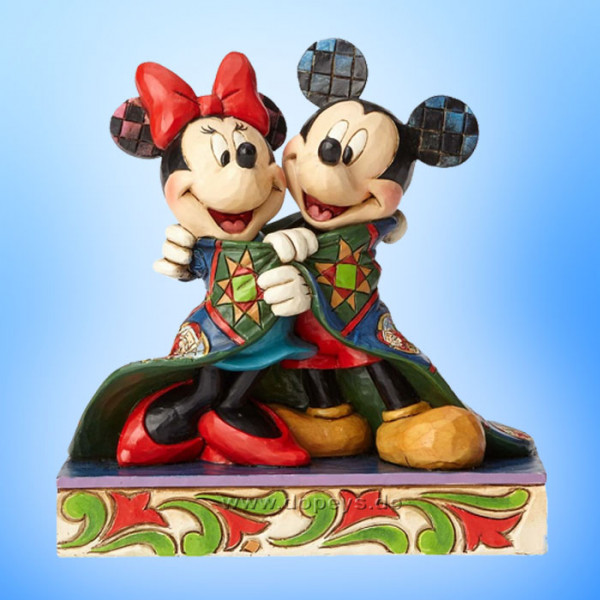 Disney Traditions / Jim Shore figurine from Enesco "Warm Wishes (Mickey & Minnie Mouse)" 4057937